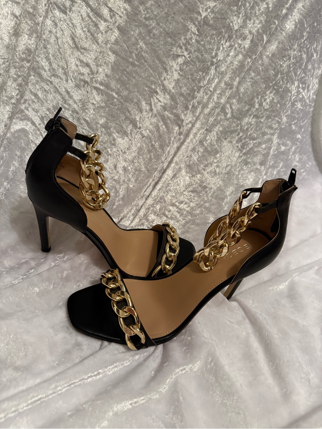Bcbgeneration Black Heeled Sandals With Gold Chain Links